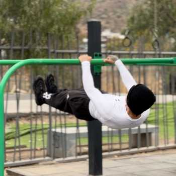 Front Lever